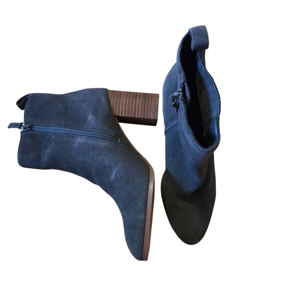 NWT/NWOB Violet & Red Meaghan Suede Leather Heeled Ankle Boots Size 7 - Picture 4 of 9